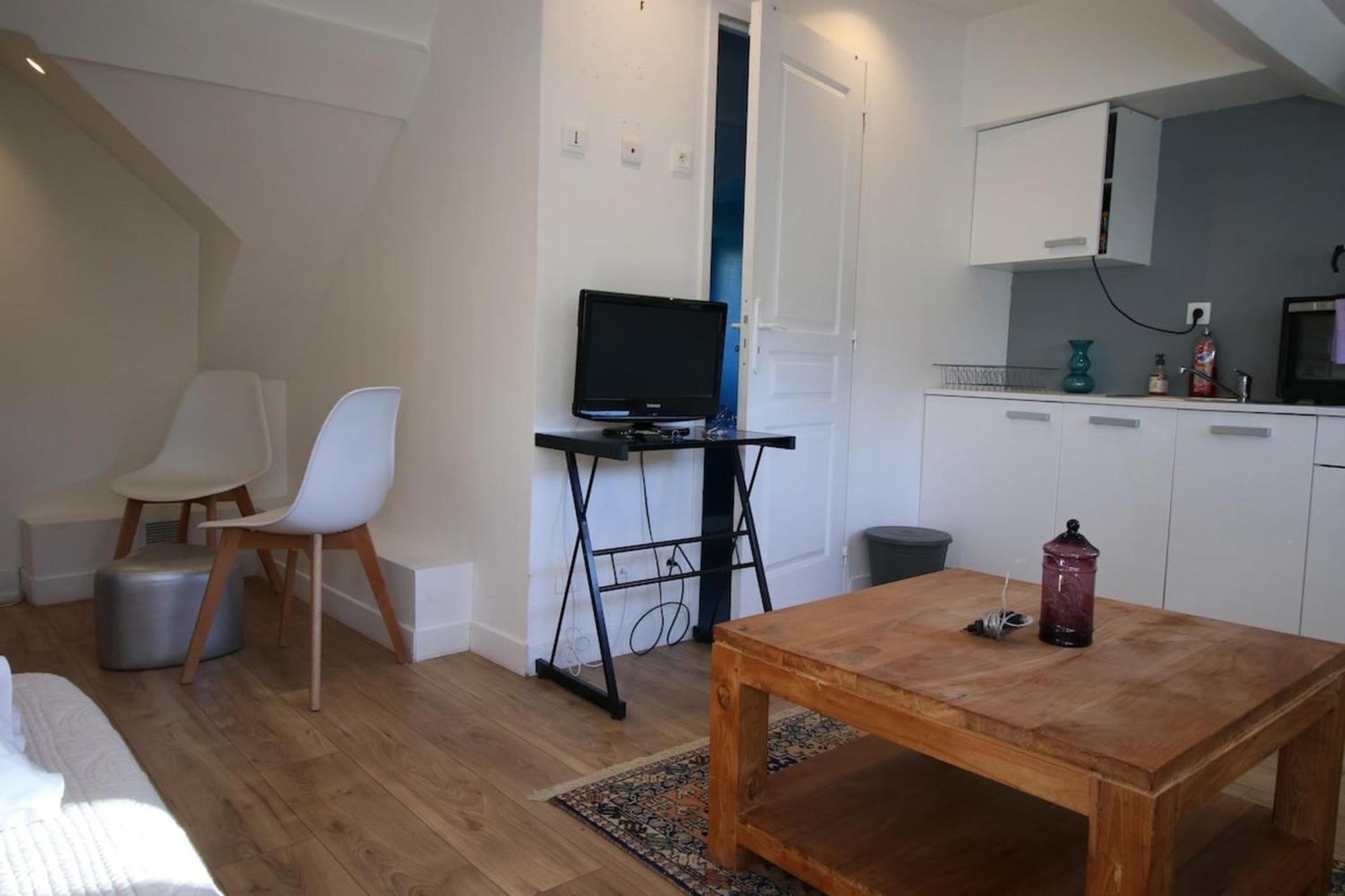 Appartement Le Petit Nid En Plein Centre-ville De ! *